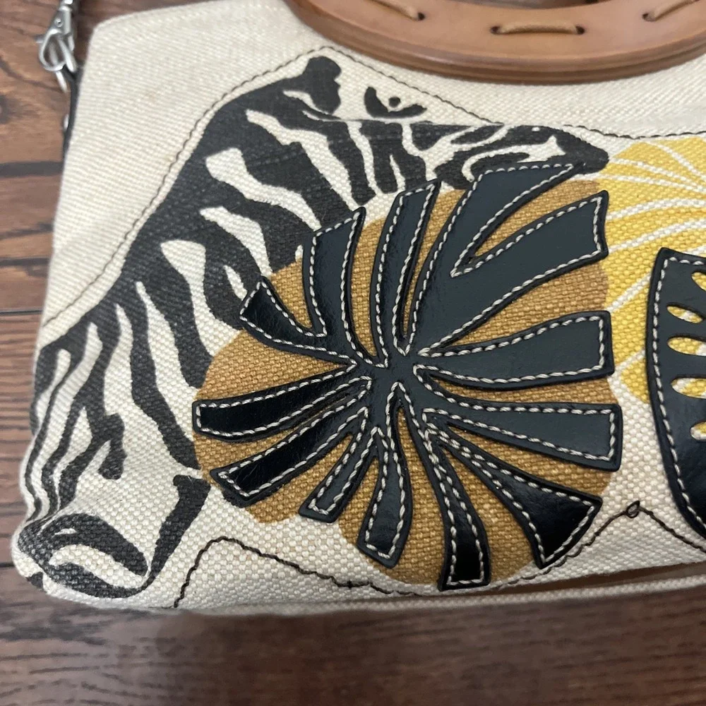 Relic Tan Weave Black Leaves Purse/ Handbag/Crossbody Wood Handles & Long Strap‎